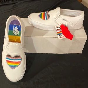 Brand new Vans size 10 MED